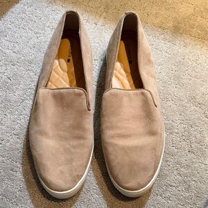 BIRDIES THE SWIFT SLIP ON SNEAKER 9.5 neutral tan beige